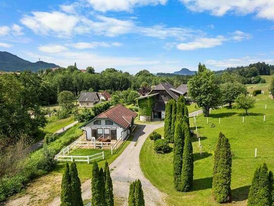 Private Reitanlage, Kleine Land- und Forstwirtschaft in der Nähe zur Burg Hochosterwitz