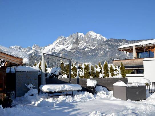 Alpiner Stil & höchster Komfort: Chalet mit traumhaftem Bergblick & Pool