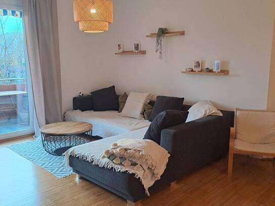 Helle 4 Zimmer Wohnung mit Balkon in Bad Fischau Brunn