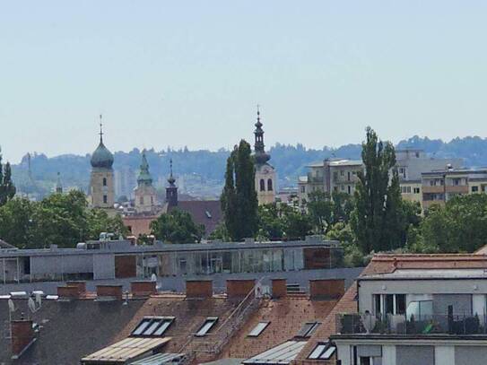 ***Entzückende DG-Maisonette mit Innenhofbalkon im Trendviertel Graz-Lend***Perfekt für Studenten***