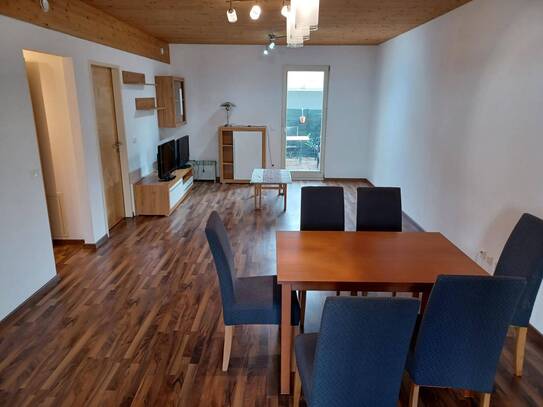 Single- oder Pärchenwohnung sucht Nachmieter!