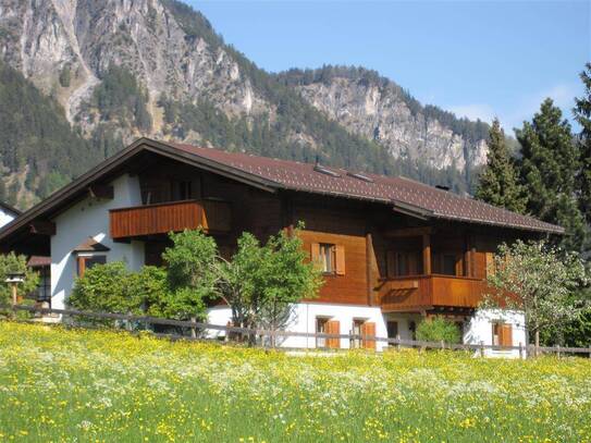 FERIEN - APARTMENT od. als externer ARBEITSSITZ wochentags im MONTAFON