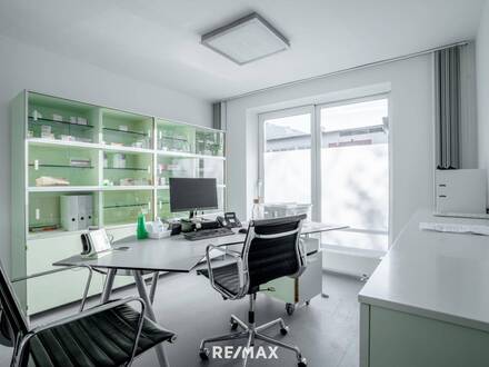 Büro oder Praxis Räume, auch teilbar, zur Miete im Zentrum von St. Johann in Tirol