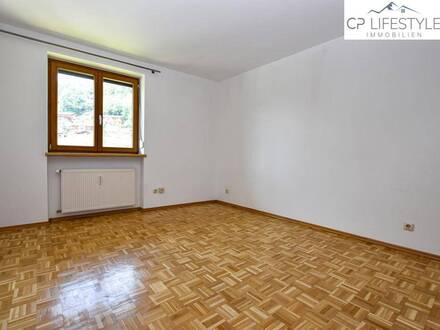 Geräumige 4-Zimmer Eigentumswohnung mit Balkon