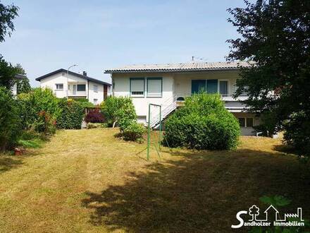Einfamilienhaus in sonniger und ruhiger Lage mit großem Garten!