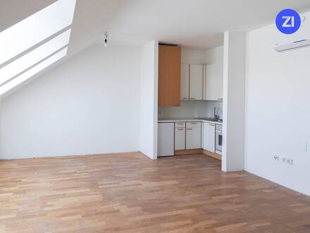 Charmante 1 ZI-Wohnung mit Küche und Klimaanlage in Perg - Zentrum