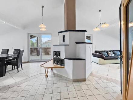 Top gepflegte 151 m² Dachterrassenwohnung mit Garage