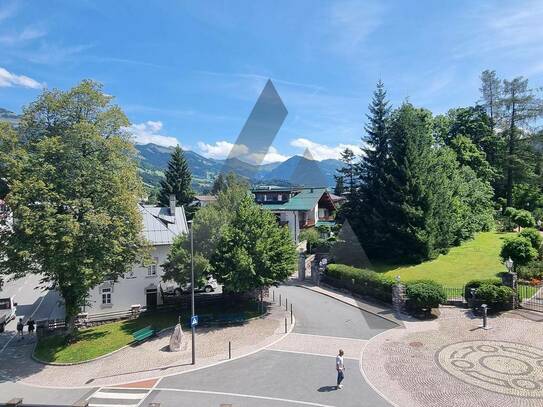 Miete: Moderne Stadtwohnung mit Bergblick