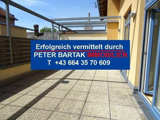 LAXENBURG NÄHE - "FRÜHLINGSGEFÜHLE AUF DER DACHTERRASSE!" - Traumhafte Maisonette-Wohnung mit 32m² Dachterrasse