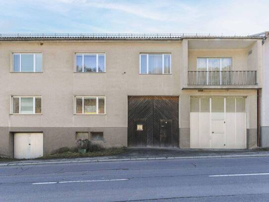 Mehrfamilienhaus mit viel Potenzial, vielseitige Nutzungsmöglichkeiten