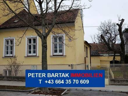 BADEN - "TOLLE LAGE, FAIRER PREIS!" - Reizendes Jahrhundertwendehaus mit Garten