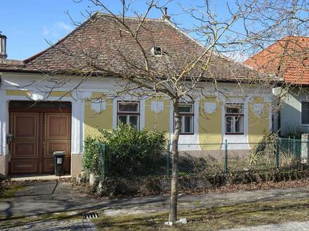 Rarität im Retzerland - Charme trifft auf Potenzial- Historischer Winzerhof wenige Minuten von Retz