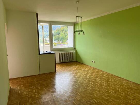 2 Zimmer Wohnung mit Balkon