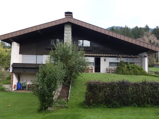 Ein Schmuckstück in bester Lage mit viel Grünfläche und sehr Ruhigen Lage Im schönen Walgau/Vorarlberg