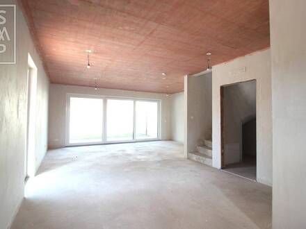 REIHENECKHAUS ** ERSTBEZUG ** BELAGSFERTIG ** 4 ZIMMER ** WÄRMEPUMPE