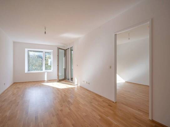 Stadtoase! 2-Zimmer mit westseitiger Loggia und Parkblick