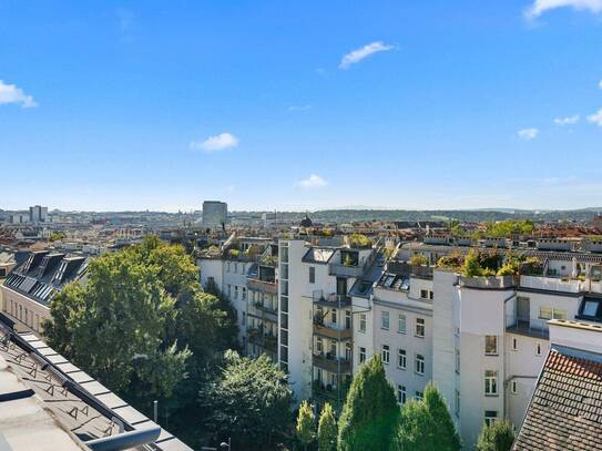 AB SOFORT VERFÜGBAR: Traumhafte DG-Wohnung mit Terrasse, Galerie und atemberaubender Aussicht!!