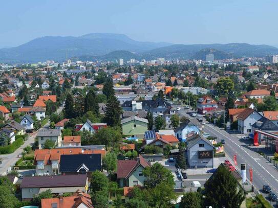 Große Wohnung mit herrlicher Aussicht in Graz