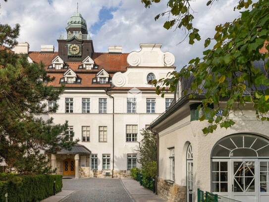 Revitalisierter Altbauflair im Herzen Döblings mit Blick ins Grüne und Swimmingpool!