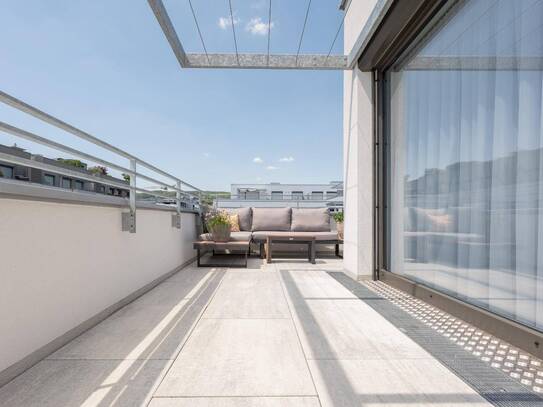 Schöne 3-Zimmer Wohnung mit großer Terrasse im Penthouse-Stil