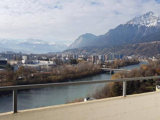 Generalsanierte 2-Zimmer-Wohnung mit Balkon und Einbauküche in Innsbruck Stadt