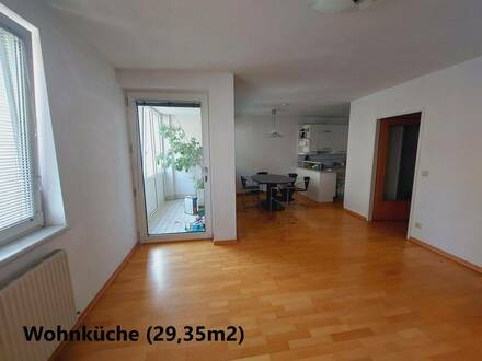 3,5-Zimmer-Wohnung mit EBK und 82m2 in Simmering