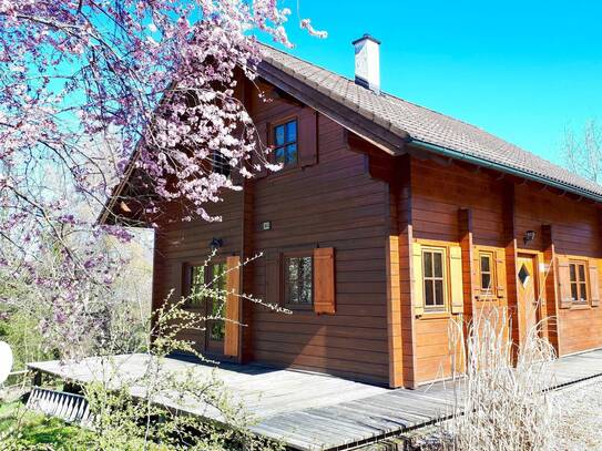 Holzblockhaus mit Garten in 3km Entfernung zu Passau