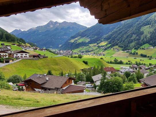 Dachgeschosswohnung in TOP Lage mit Balkon und schöner Aussicht