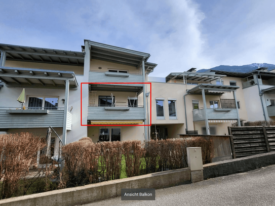 Gepflegte 2 Zimmer Wohnung mit großem Balkon in Schwaz ab sofort um gesamt 860 € zu vermieten!
