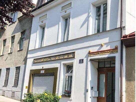 Luxuriöses Mehrfamilienhaus in Wien mit Garten, Garage und 7 Zimmern für 3,45 Mio. €