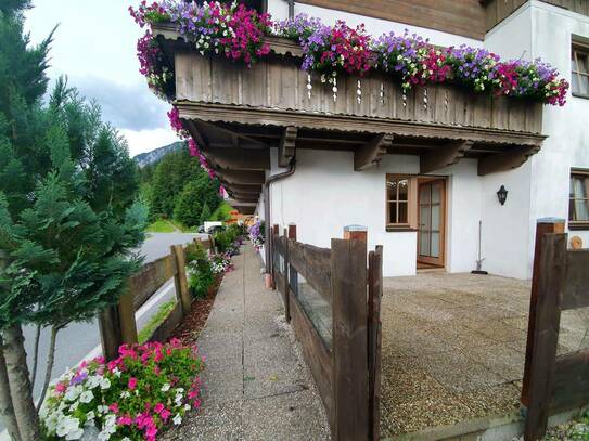 Pertisau: 2-Zimmer-Wohnung direkt am See mit Terrasse