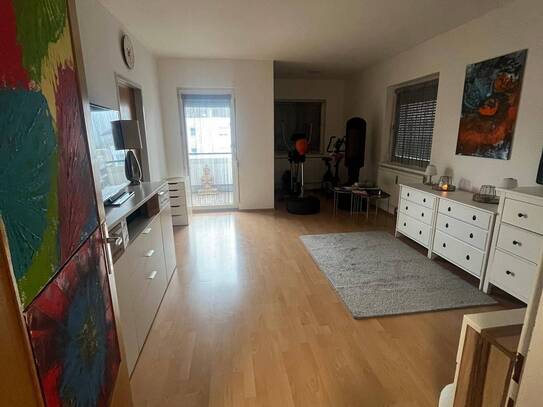 Familienfreundliche 4-Zimmer-Wohnung mit Balkon und Parkplatz in Luftenberg ab 01.01.2025