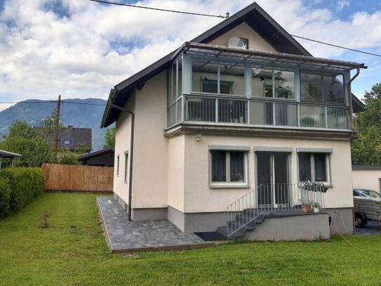 Freundliches Einfamilienhaus in Gartenidylle