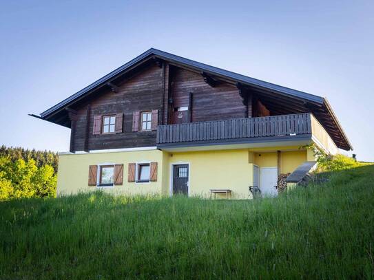 Wunderschönes freistehendes Einfamilienhaus mit Einliegerwohnung und traumhaften Ausblick in Maria Schmolln