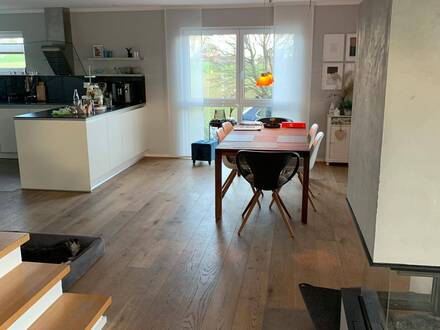 Attraktives 4-Zimmer-Haus in Langen mit Luxusausstattung (befristet bis 2028 zu mieten)