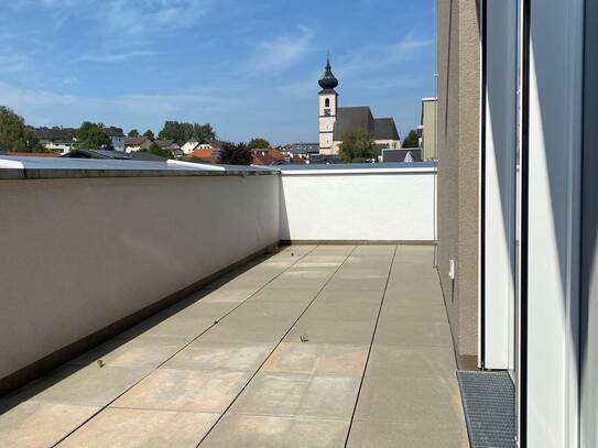 ERSTBEZUG Penthousewohnung mit großer Dachterrasse in Eberstalzell