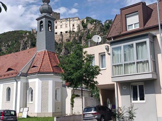 Apartment im Helenental am Fuße der Burgruine / Möbliert