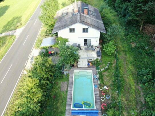 Einfamilienhaus mit Pool in Kaumberg