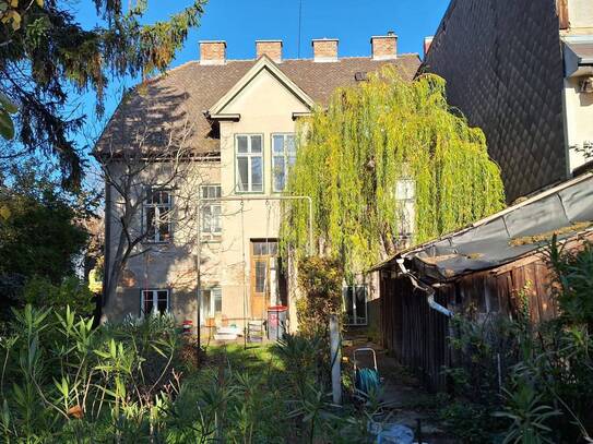 Wunderschöne Altbau-Liegenschaft in zentraler Ruhelage - PRIVATVERKAUF