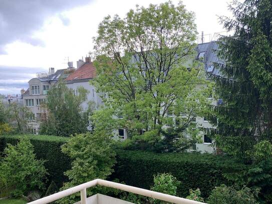 Heller 3-Zimmer - Wohntraum mit Balkon in Grünruhelage!