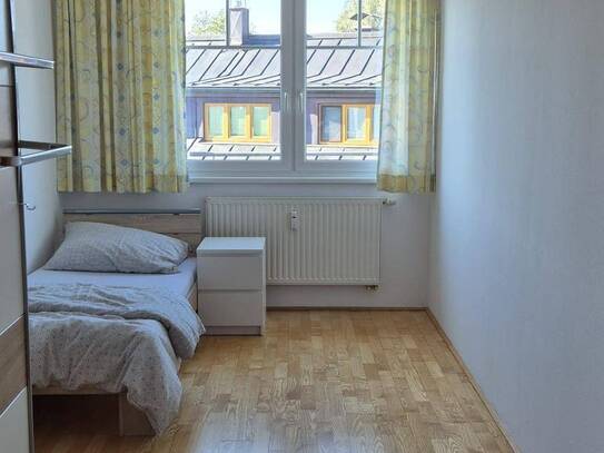 Zentrale 3 Zimmer Wohnung mit gehobener Ausstattung