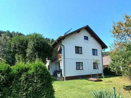 Wohnen im Grünen - Idyllisches Landhaus samt Hof mit viel Potential