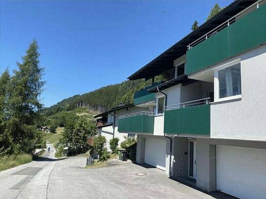 Moderne 3-Zimmer-Wohnung mit Garage und herrlichem Blick auf das Kitzsteinhorn - Viel Sonne - Provisionsfrei