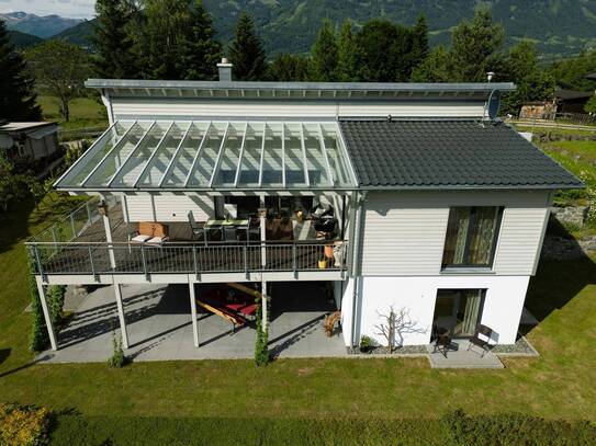 Luxuriöses Einfamilienhaus mit traumhaften Blick in die Bergwelt im Herzen Kärntens