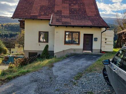 Einfamilienhaus modernisierungsbedürftig mit Garten