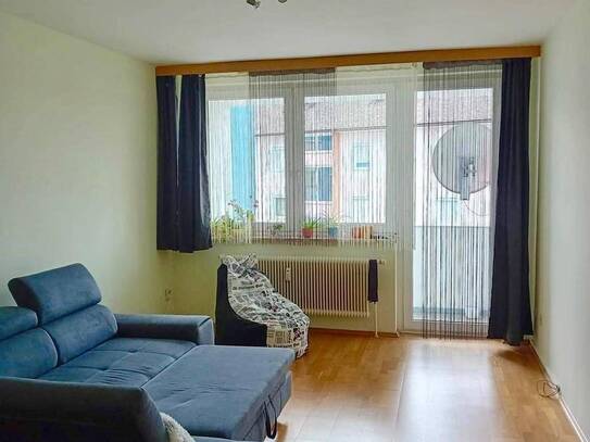 Zentrumsnahe, ruhige 2 Zimmer - Wohnung inkl. Garage und Abstellplatz