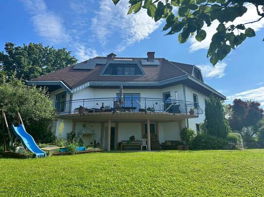 Traumvilla in Loosdorf mit parkähnlichem Garten - absolut hochwassersichere Lage!