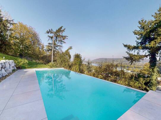 EINZIGARTIGE VILLA MIT INFINITY-POOL & BLICK ÜBER DIE DONAU