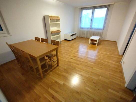 Schöne 2-Zimmer-Wohnung mit Einbauküche in Graz