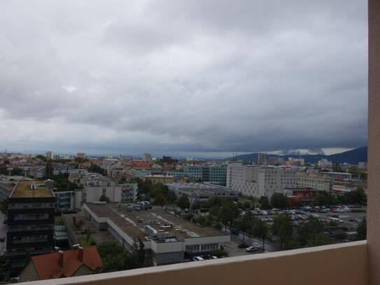 Sonnendurchflutete Wohnung mit herrlichem Ausblick auf Graz | Privatvermietung